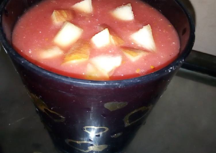 Watermelon smoothies with apple