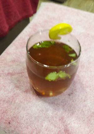 A picture of Refreshing Lemon tea.