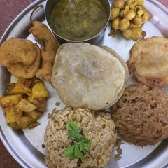 A picture of Sindhi Thali.