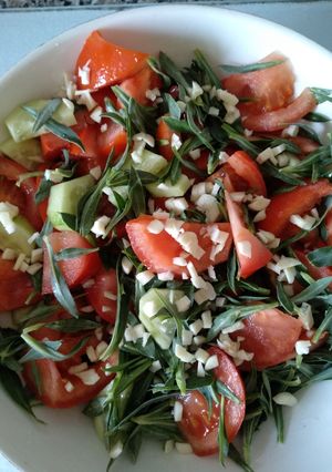 Una foto de Ensalada de collejas y tomate