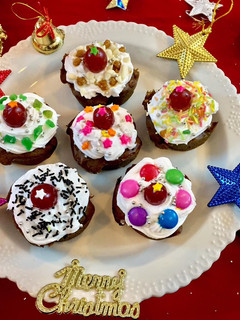 A picture of Whole wheat dates walnut cupcakes.