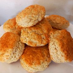 A picture of Country biscuits.
