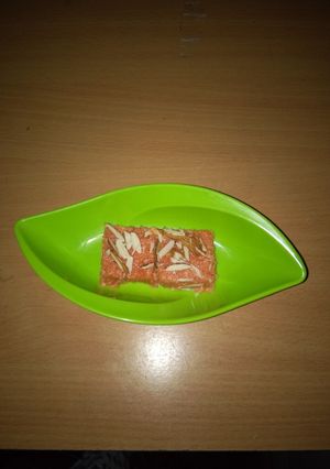 A picture of Strawberry kalakand.
