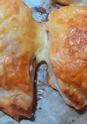 Sonkás is sajtos is 😉 recept fotója