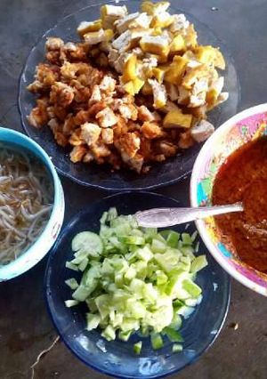 Foto resep Nasi Lengko khas Indramayu