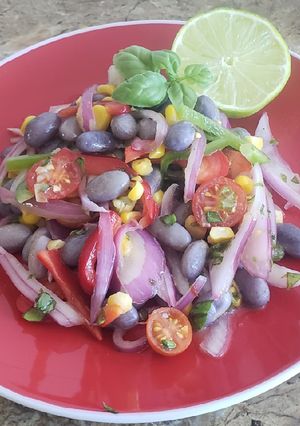Una foto de Ensalada de Porotos Granados