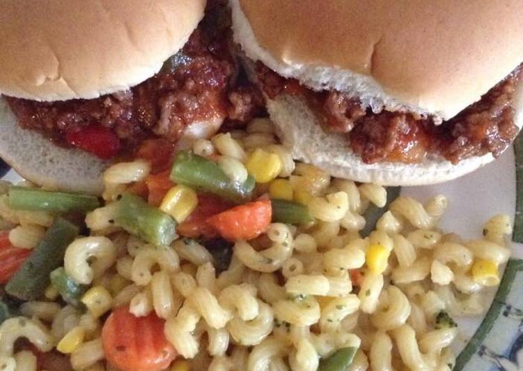 Simple Way to Make Appetizing Sloppy Joes and Pasta Salad