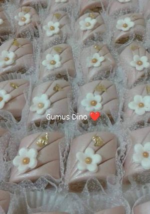 A picture of Kefta (Almond Pastries).