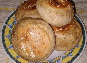 Una foto de Panecillos Sin Gluten en SarténSuper Fáciles y muy Convenientes