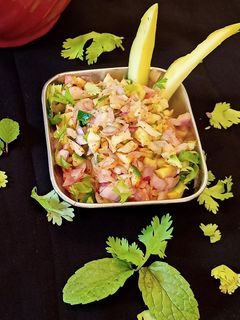 કાંદા કેરી નું સલાડ (Kanda Keri Salad Recipe In Gujarati) રેસીપી મુખ્ય ફોટો