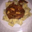 Ravioles en Salsa Boloñesa