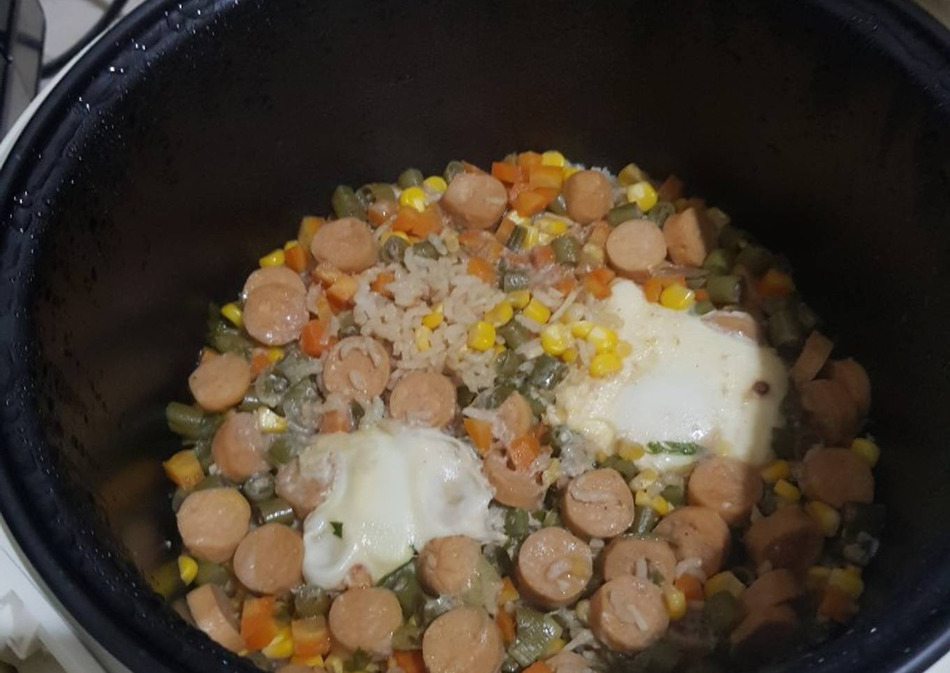Nasi telur rice cooker