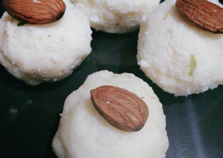 Easy and quick kalakand ladoos