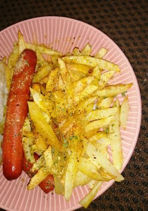 A picture of Homemade chips.