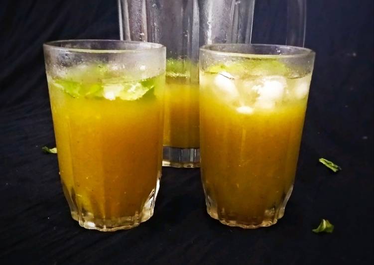 Aam Panna with Jaggery