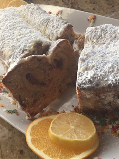 Gyümölcskenyér recept fotója