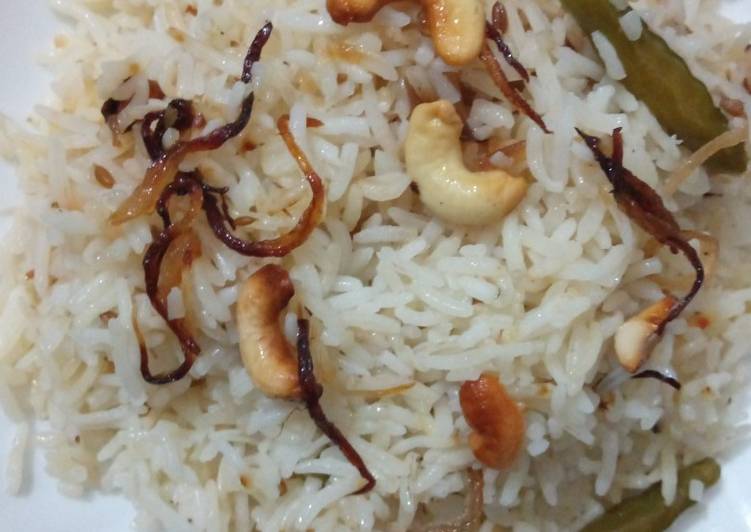 Cashew rice