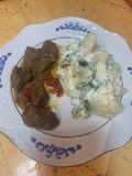 Tocănița de vită cu conopidă și broccoli la cuptor