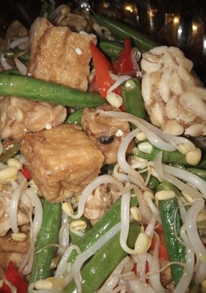 Foto resep Oseng oseng tatecang (tahu tempe taoge kacang panjang)