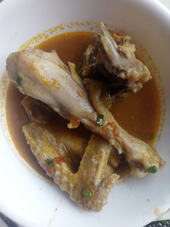 A picture of Kienyeji kuku curry.