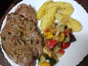 Una foto de bifes de hígado