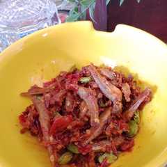 รูปของ Sambal teri pete