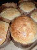 Pan casero (en moldes de pan dulce)