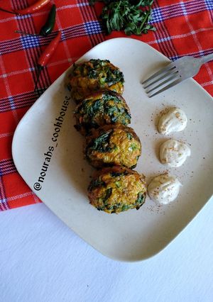 A picture of Indian Egg Snack.