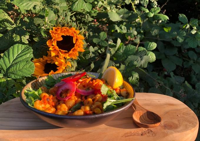 Simple Way to Prepare Ultimate Vegan chickpea curry with pickles 🌱