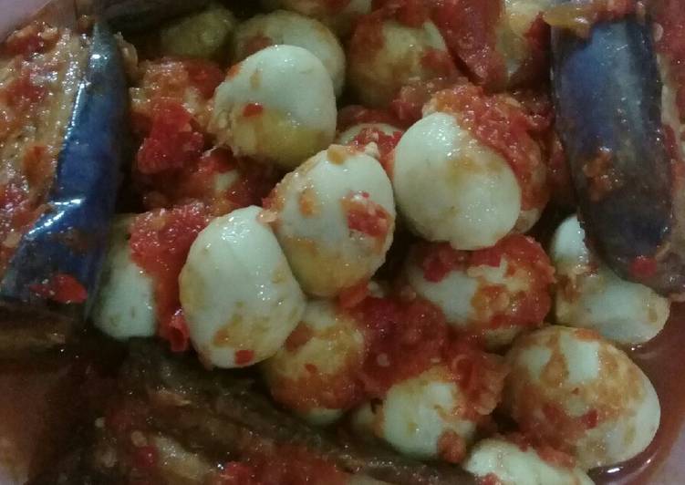 Sambal telur puyuh terong balado pedas