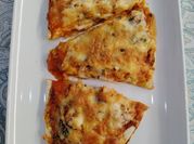 Una foto de calzone de atun