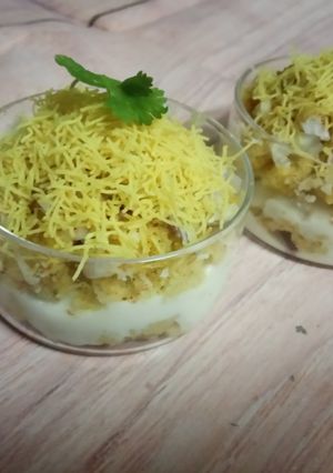A picture of Cheesy surti locho shots.