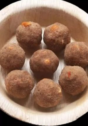 A picture of Red poha ladu.