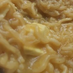 A picture of Chesse maggie.
