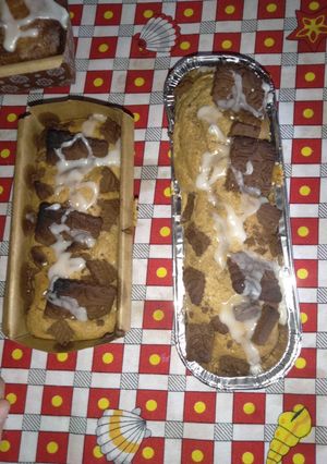 Una foto de Budín integral con chocolinas y azúcar mascabo