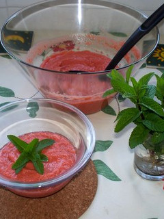 Una foto de Salmorejo de fresas