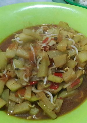Foto resep Tumis waluh campur toge