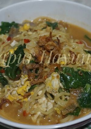Foto resep 4. (indo) mie Nyemek