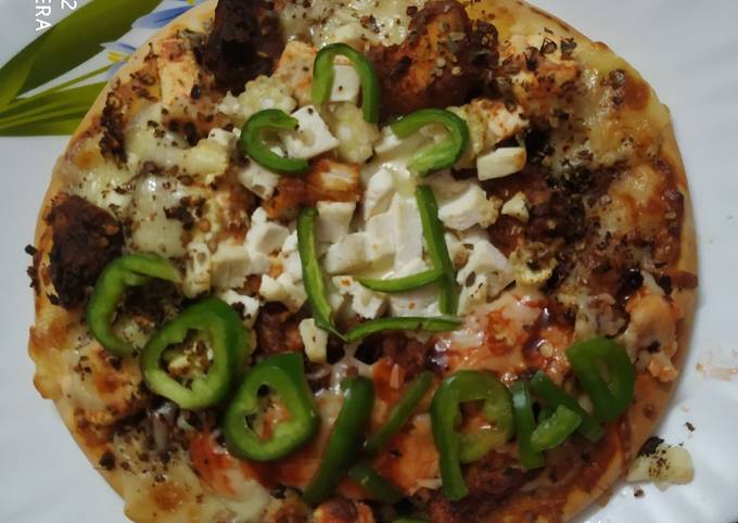 Pizza with edible cookpad hat