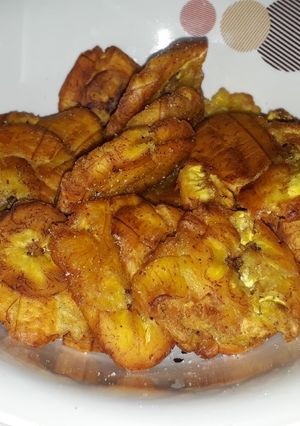 Una foto de Chatinos o tostones