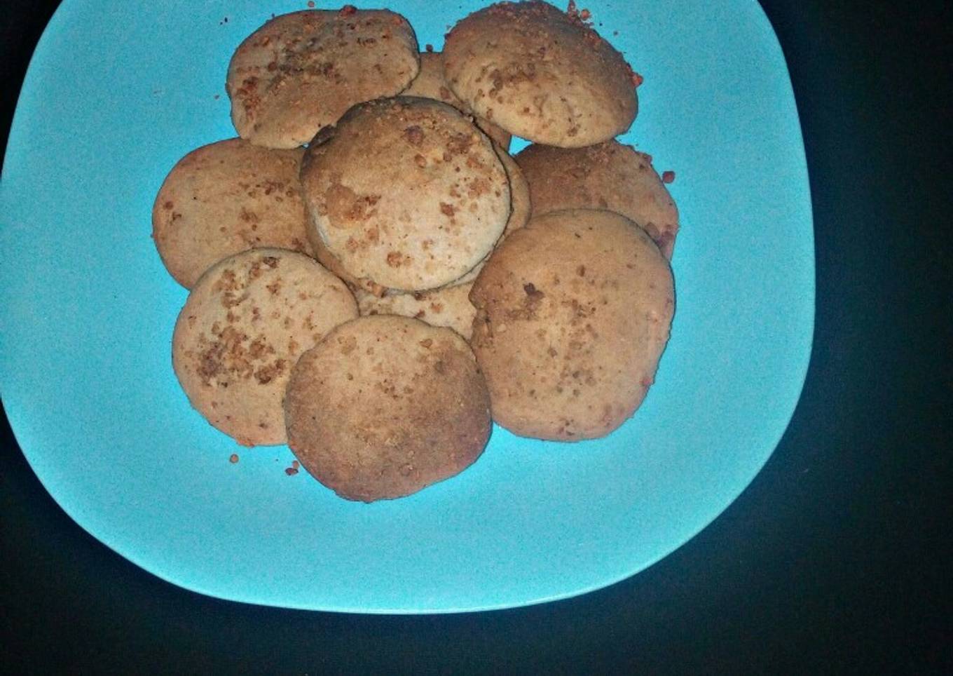 Groundnuts and butter cookies