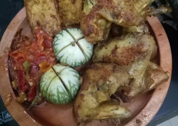 Ayam goreng sunda