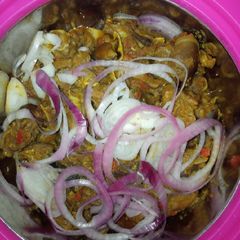 A picture of #Abuja. Yummy isi Ewu.