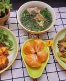 Cơm nhà với các món gà