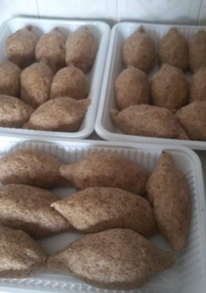 A picture of Kibbeh Without Meat.
