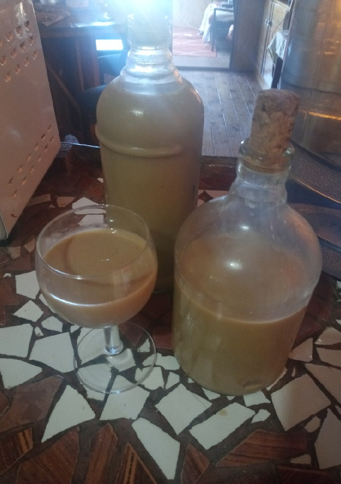 Una foto de Cola de mono casero