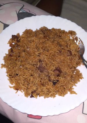 A picture of Beef pilau.