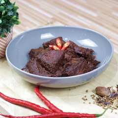 A picture of Rendang Daging Sapi Bumbu Rempah.
