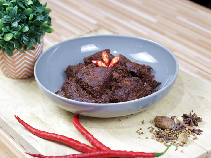 Resep Rendang Daging Sapi Bumbu Rempah, Enak Banget