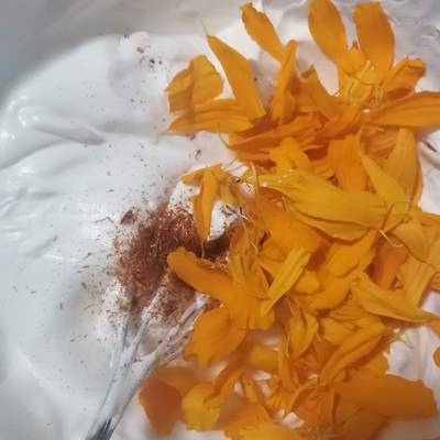 Crema montada con cempasúchil Receta de Omar Heredia Cruz - Cookpad